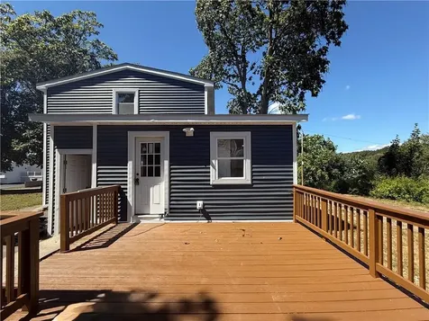 64 Ormsby Avenue Warwick RI 02886