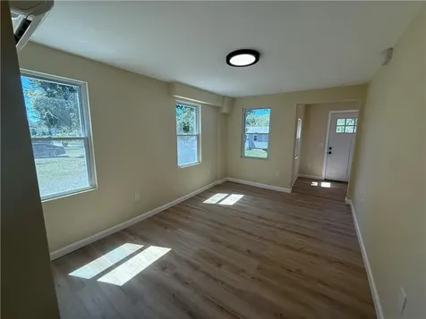 64 Ormsby Avenue Warwick RI 02886