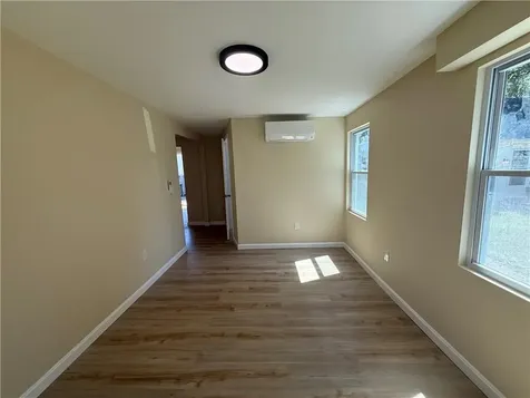 64 Ormsby Avenue Warwick RI 02886