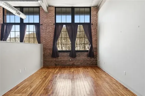 685 Social Street Woonsocket RI 02895