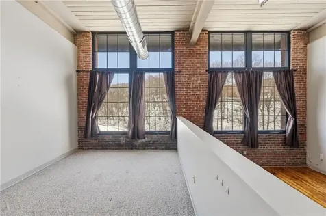 685 Social Street Woonsocket RI 02895