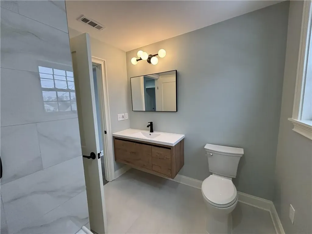 38 Ashburne Street Pawtucket RI 02861