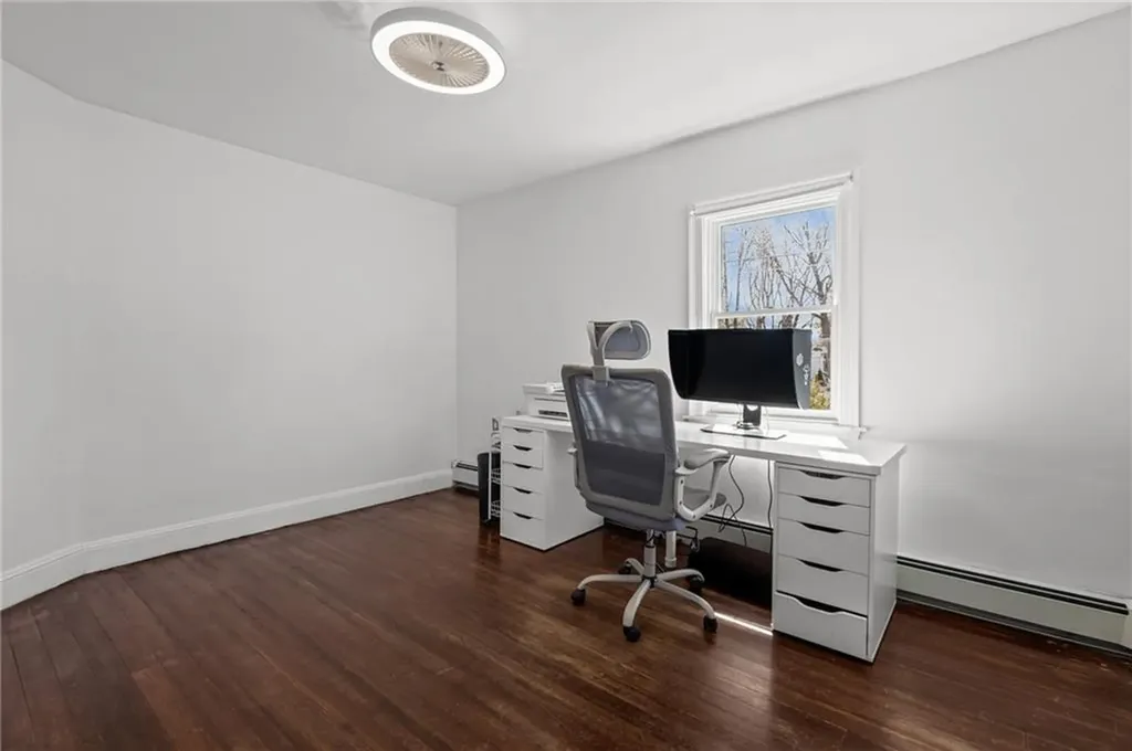 168 Washington Road Barrington RI 02806