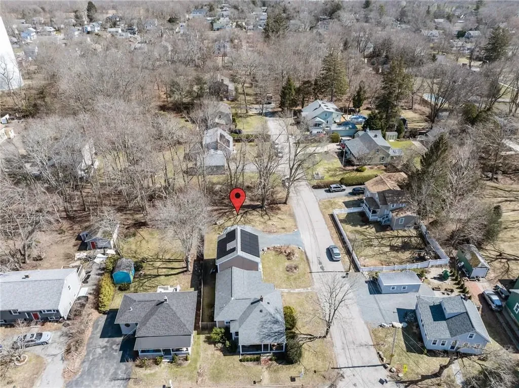 168 Washington Road Barrington RI 02806