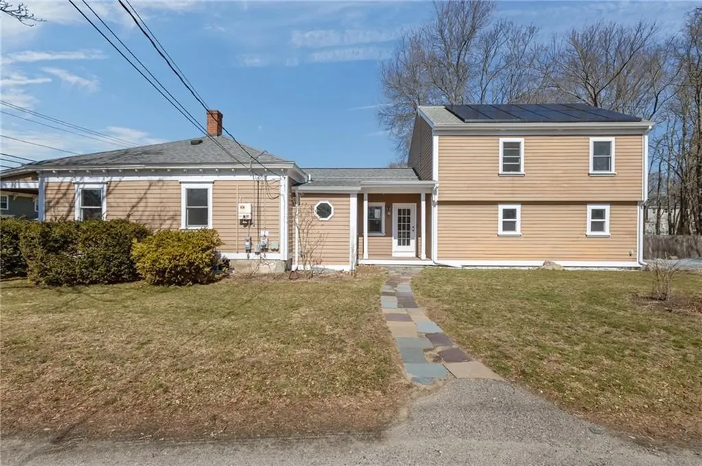168 Washington Road Barrington RI 02806