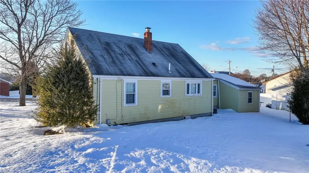 24 Wilson Avenue Johnston RI 02919