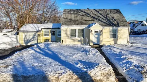 24 Wilson Avenue Johnston RI 02919