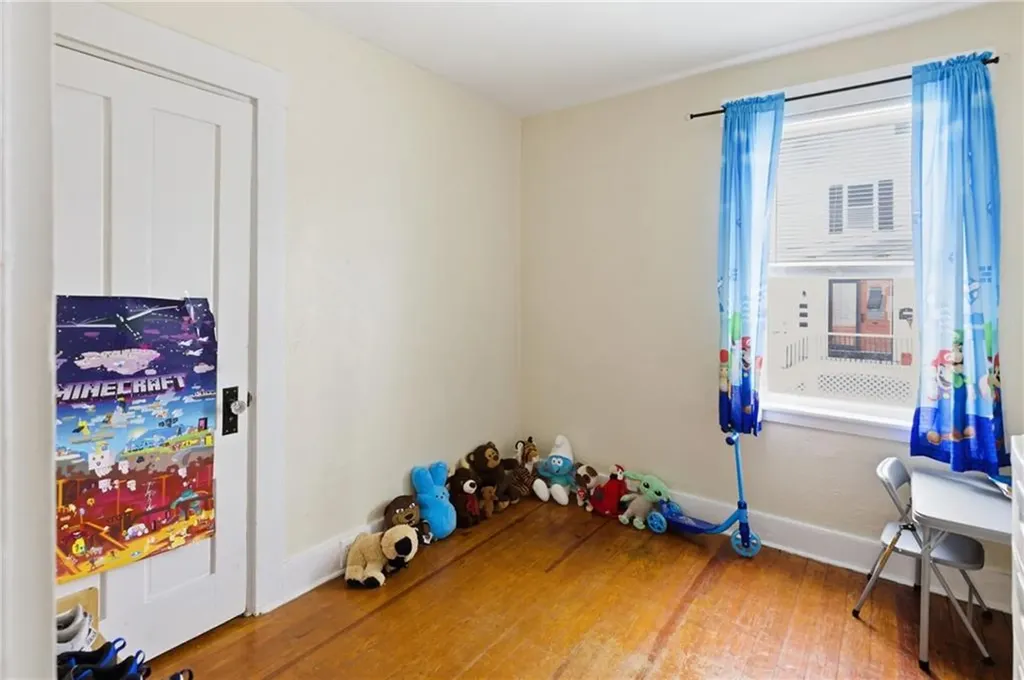 21 Monroe Avenue Bristol RI 02809