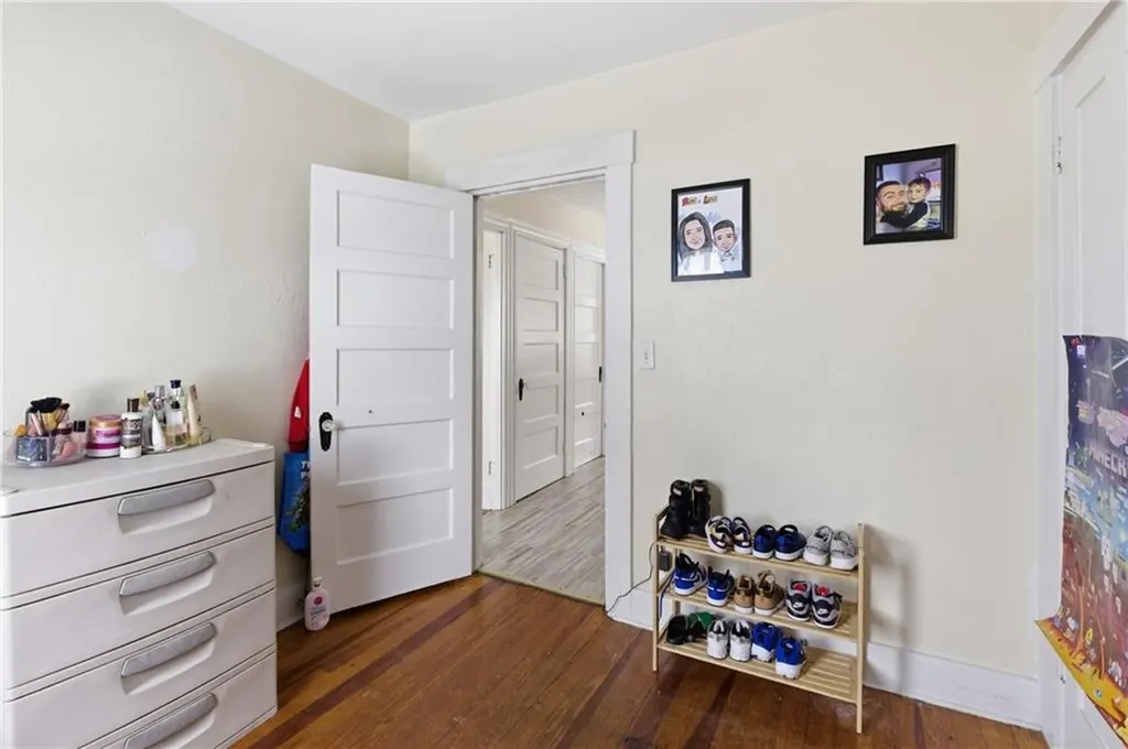 21 Monroe Avenue Bristol RI 02809