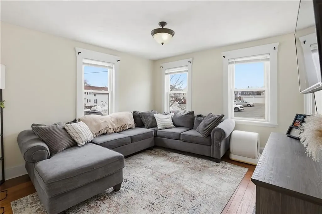 21 Monroe Avenue Bristol RI 02809