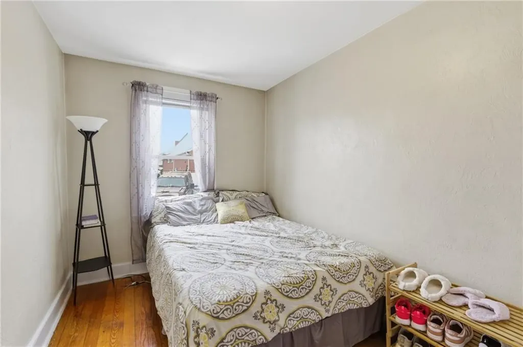 21 Monroe Avenue Bristol RI 02809