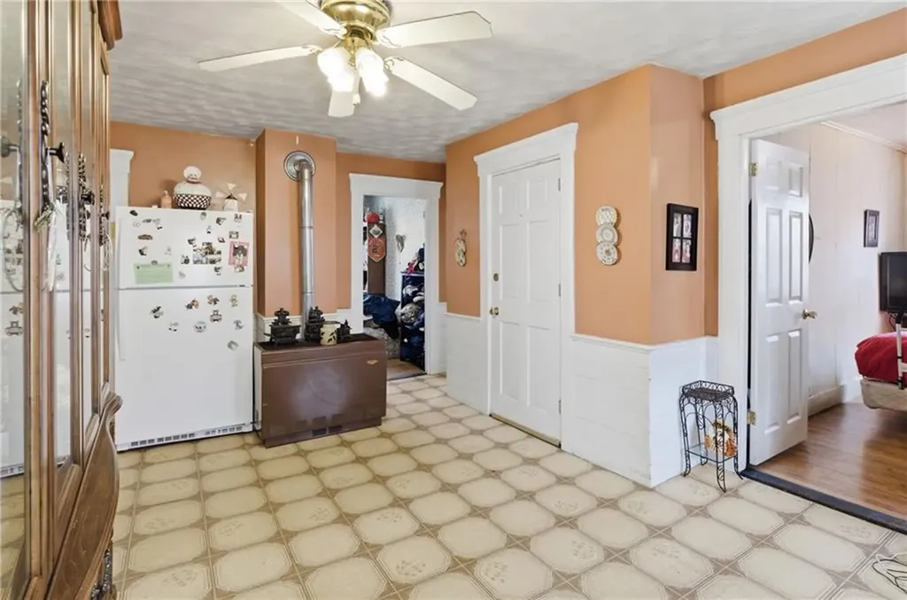 21 Monroe Avenue Bristol RI 02809