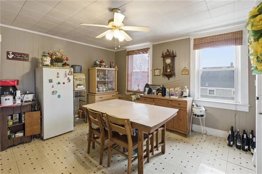 21 Monroe Avenue Bristol RI 02809