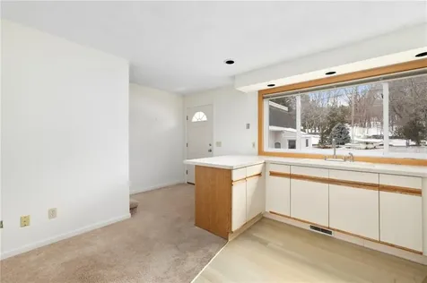 4158 Post Road Warwick RI 02818