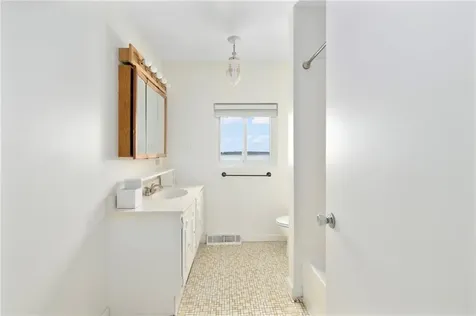 4158 Post Road Warwick RI 02818