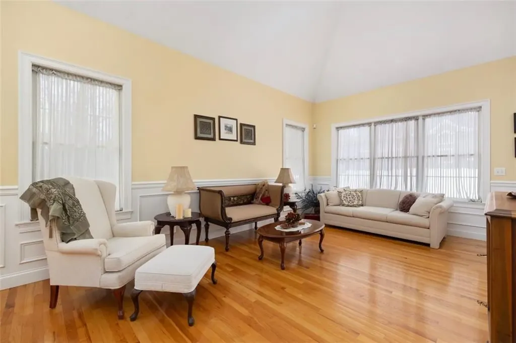 15 Susan Drive Cumberland RI 02864