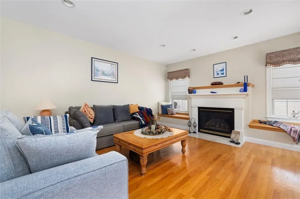 15 Susan Drive Cumberland RI 02864