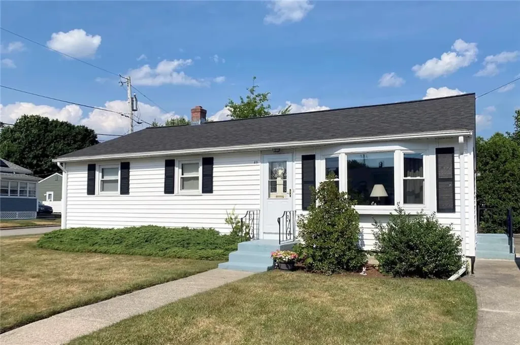 49 Ames Street Pawtucket RI 02861