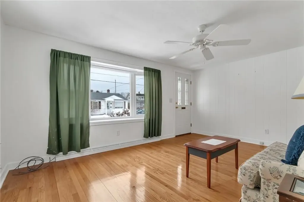 49 Ames Street Pawtucket RI 02861