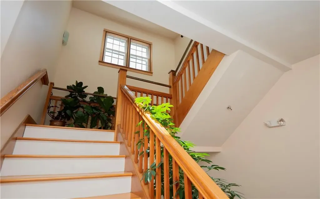 28 Pelham Street Newport RI 02840