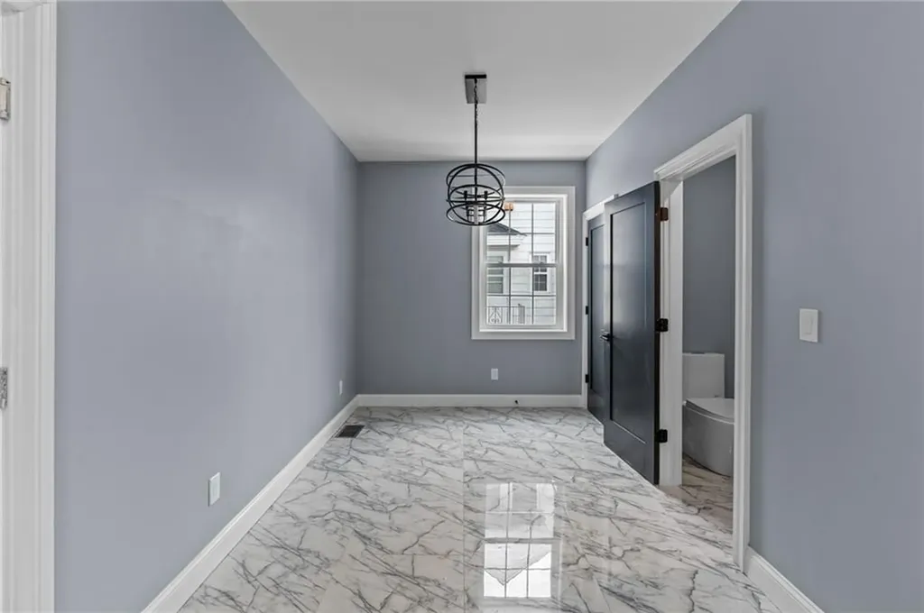 68 Enfield Avenue Providence RI 02908
