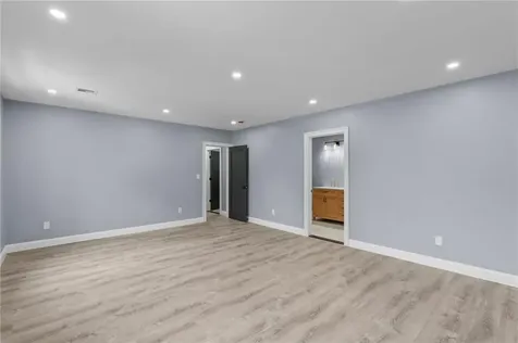 68 Enfield Avenue Providence RI 02908