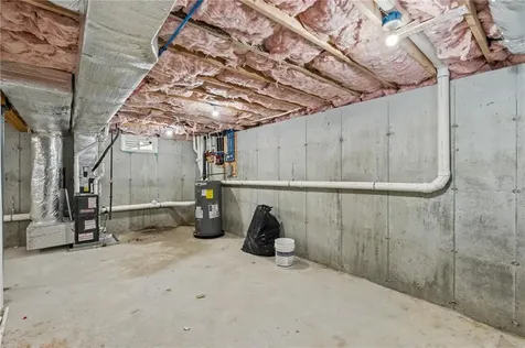 68 Enfield Avenue Providence RI 02908