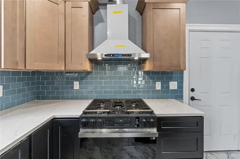 68 Enfield Avenue Providence RI 02908