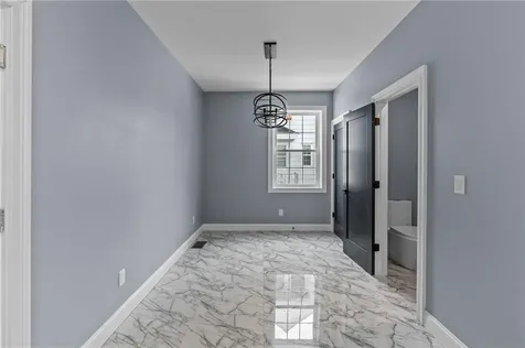 68 Enfield Avenue Providence RI 02908