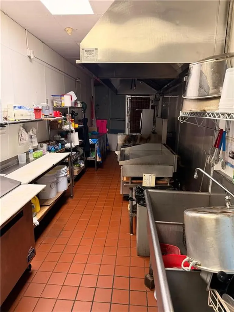 273 Academy Avenue Providence RI 0209