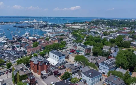 28 Pelham Street Newport RI 02840