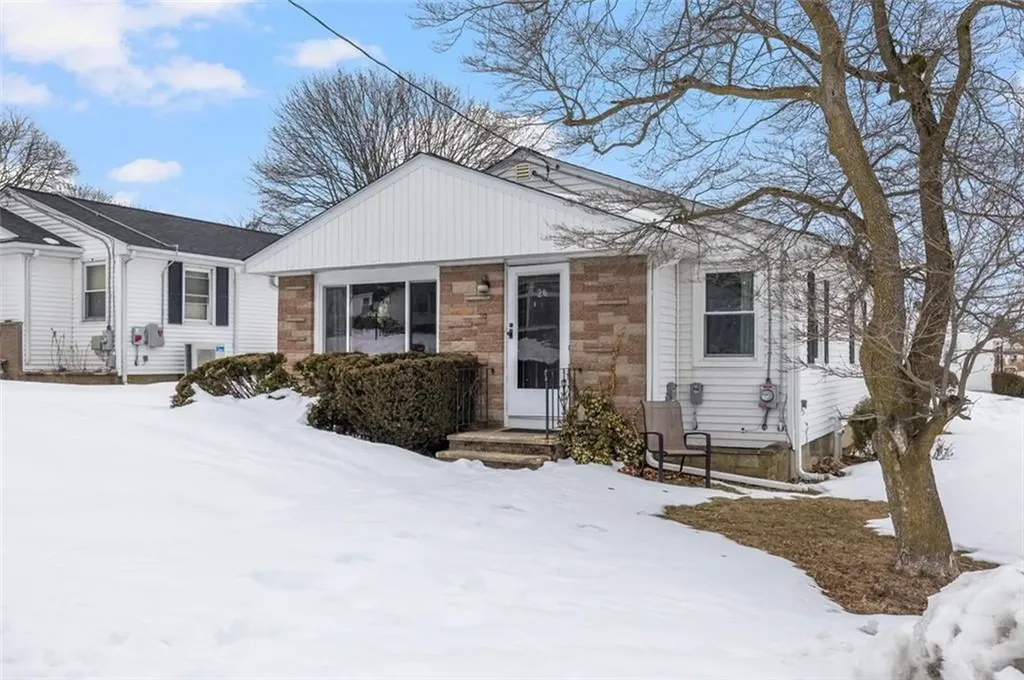 20 John Street North Providence RI 02904