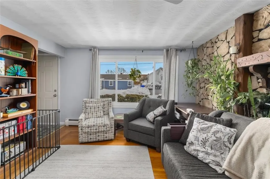 20 John Street North Providence RI 02904