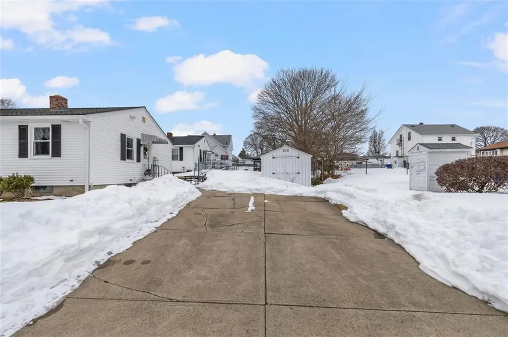 20 John Street North Providence RI 02904