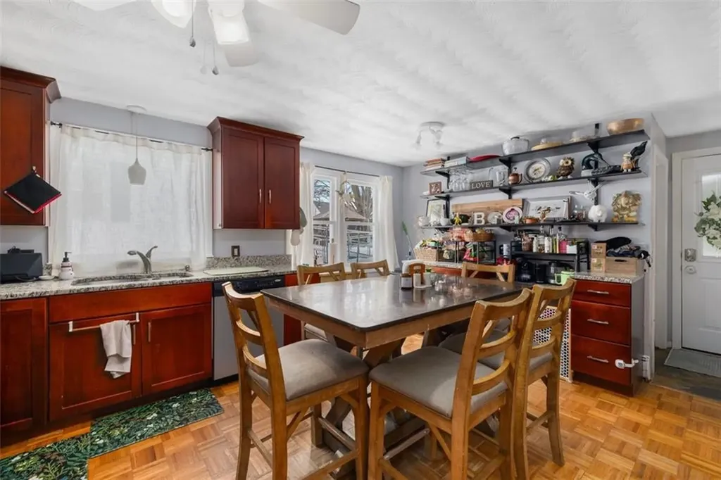 20 John Street North Providence RI 02904