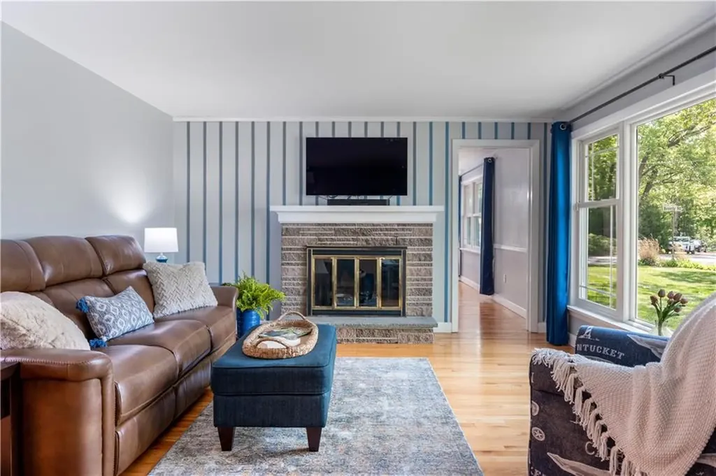 190 Brookhaven Road North Kingstown RI 02852