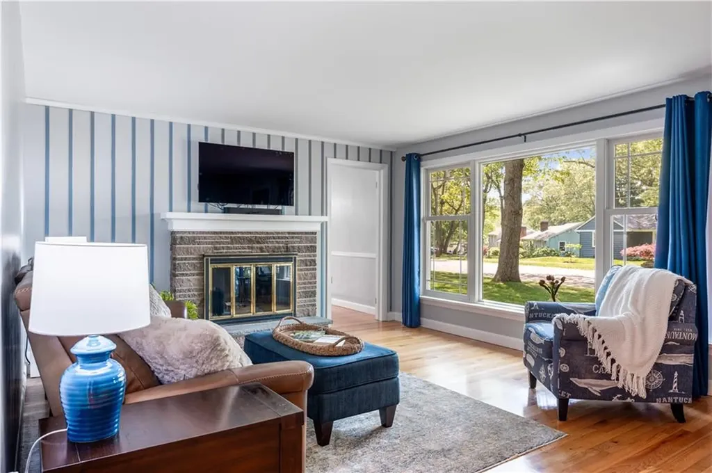 190 Brookhaven Road North Kingstown RI 02852