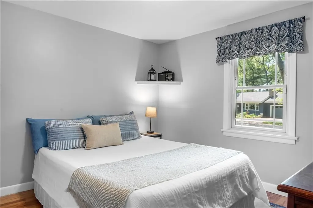 190 Brookhaven Road North Kingstown RI 02852
