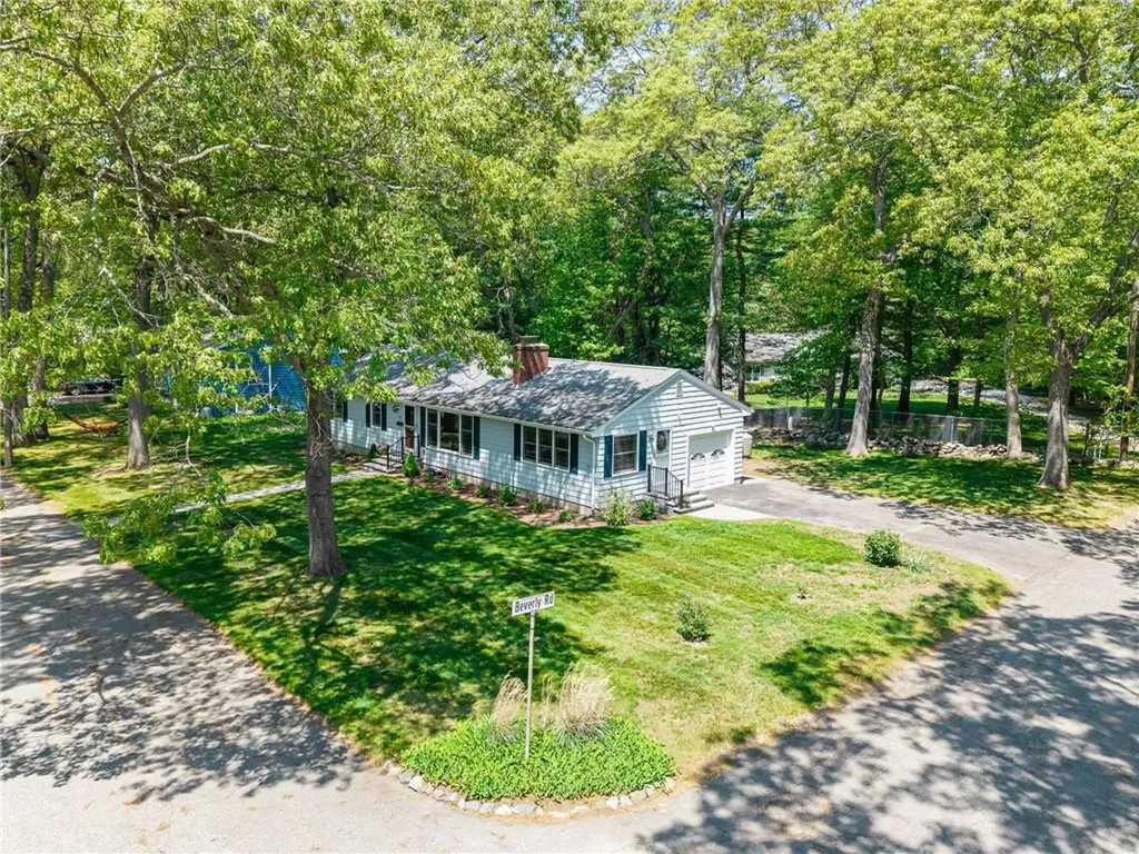 190 Brookhaven Road North Kingstown RI 02852