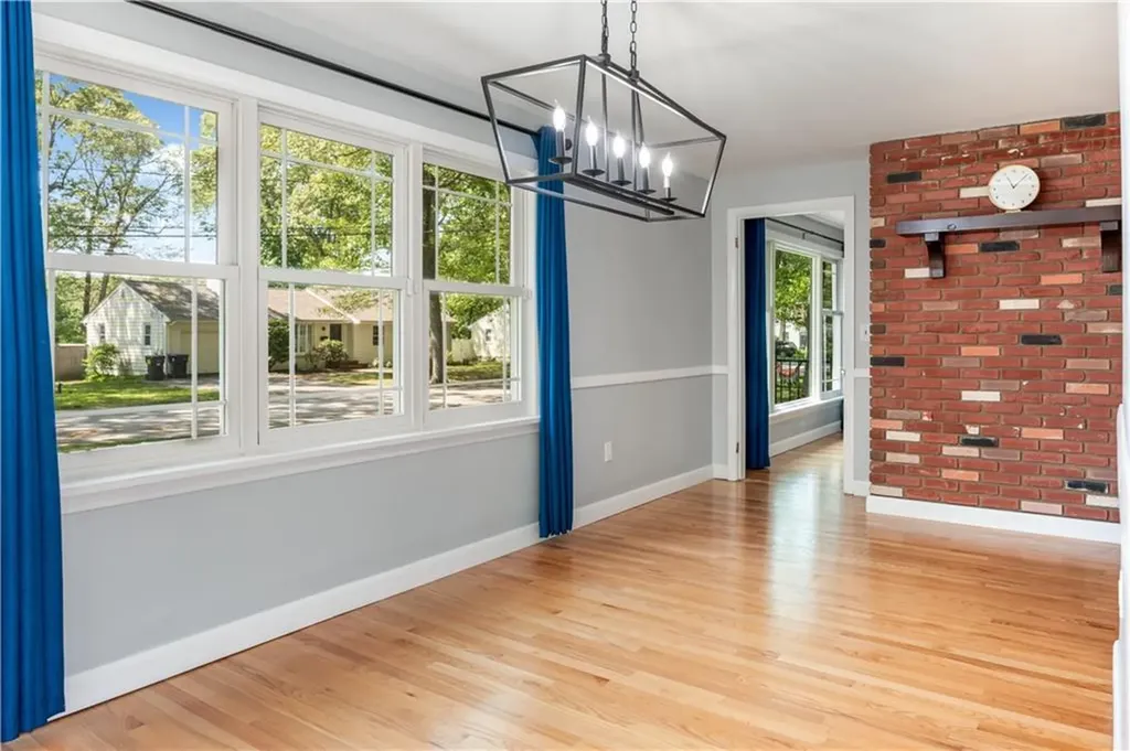 190 Brookhaven Road North Kingstown RI 02852