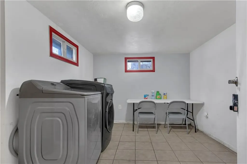 30 S Bennett Drive Johnston RI 02919