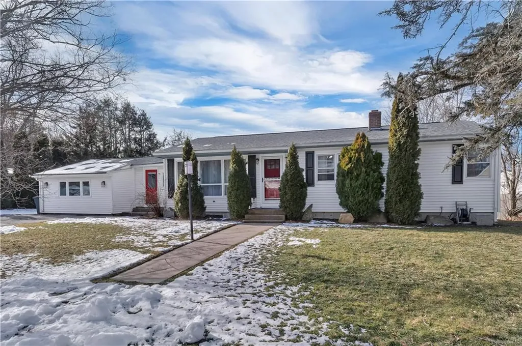 30 S Bennett Drive Johnston RI 02919