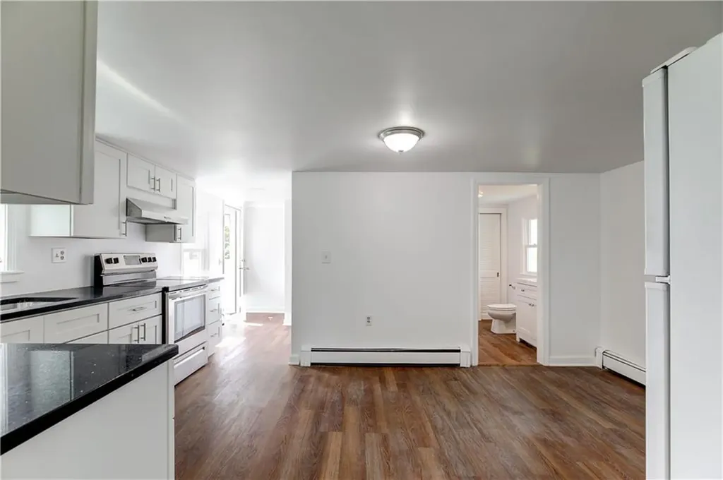 44 Paquins Lane Portsmouth RI 02871