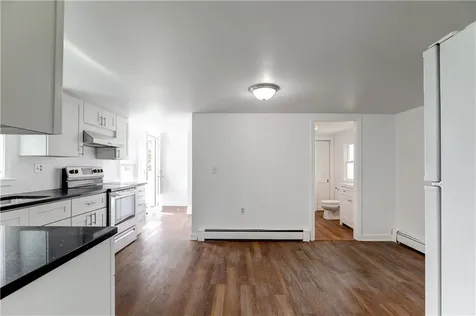 44 Paquins Lane Portsmouth RI 02871