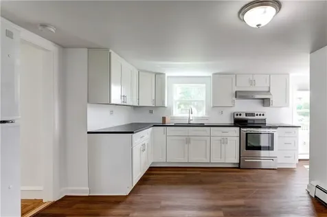 44 Paquins Lane Portsmouth RI 02871