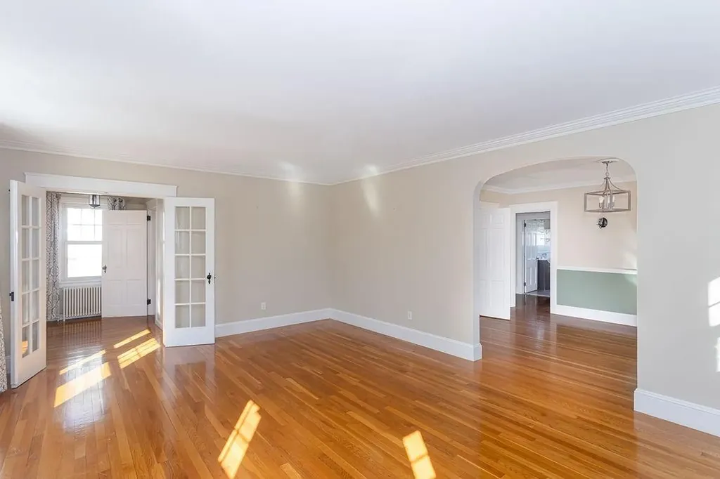 72 Bedlow Avenue Newport RI 02840