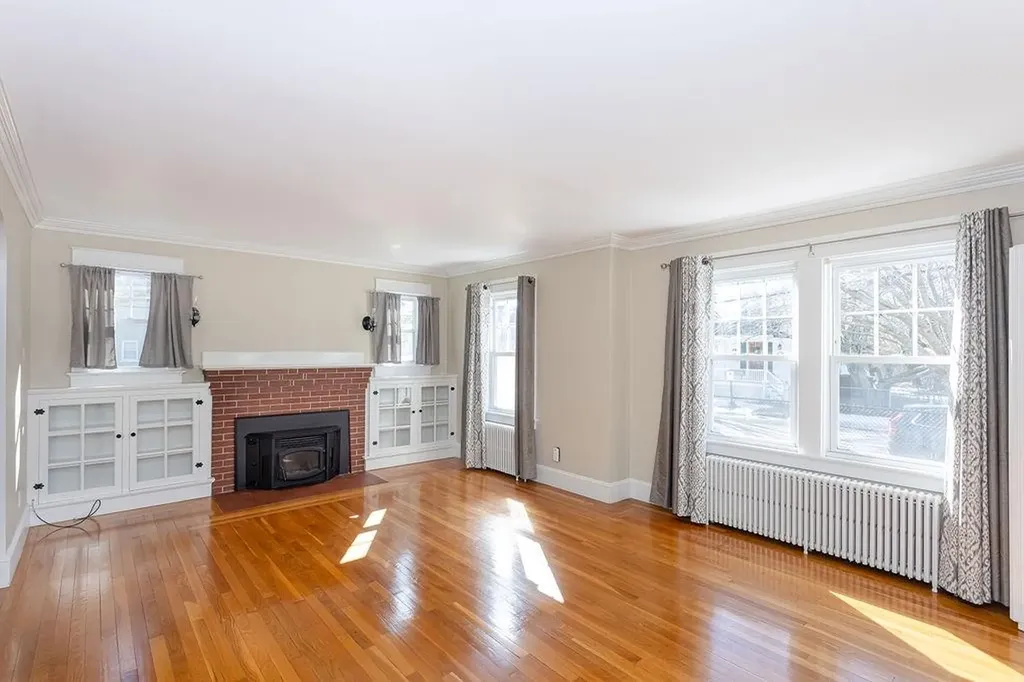 72 Bedlow Avenue Newport RI 02840