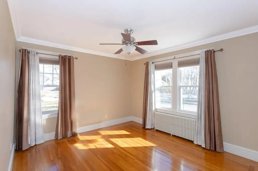 72 Bedlow Avenue Newport RI 02840