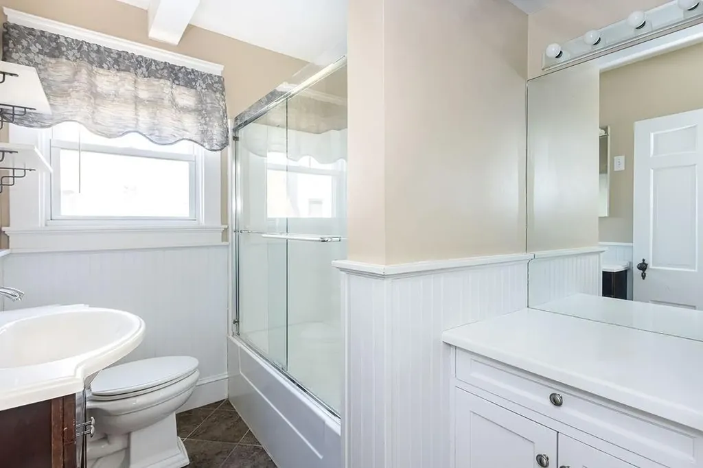 72 Bedlow Avenue Newport RI 02840