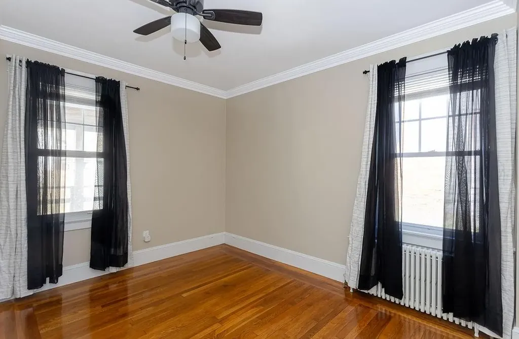 72 Bedlow Avenue Newport RI 02840